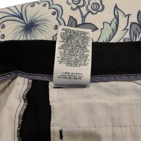 Docker Classic Fit Pleated Mens Pants Black - Picture 9 of 11